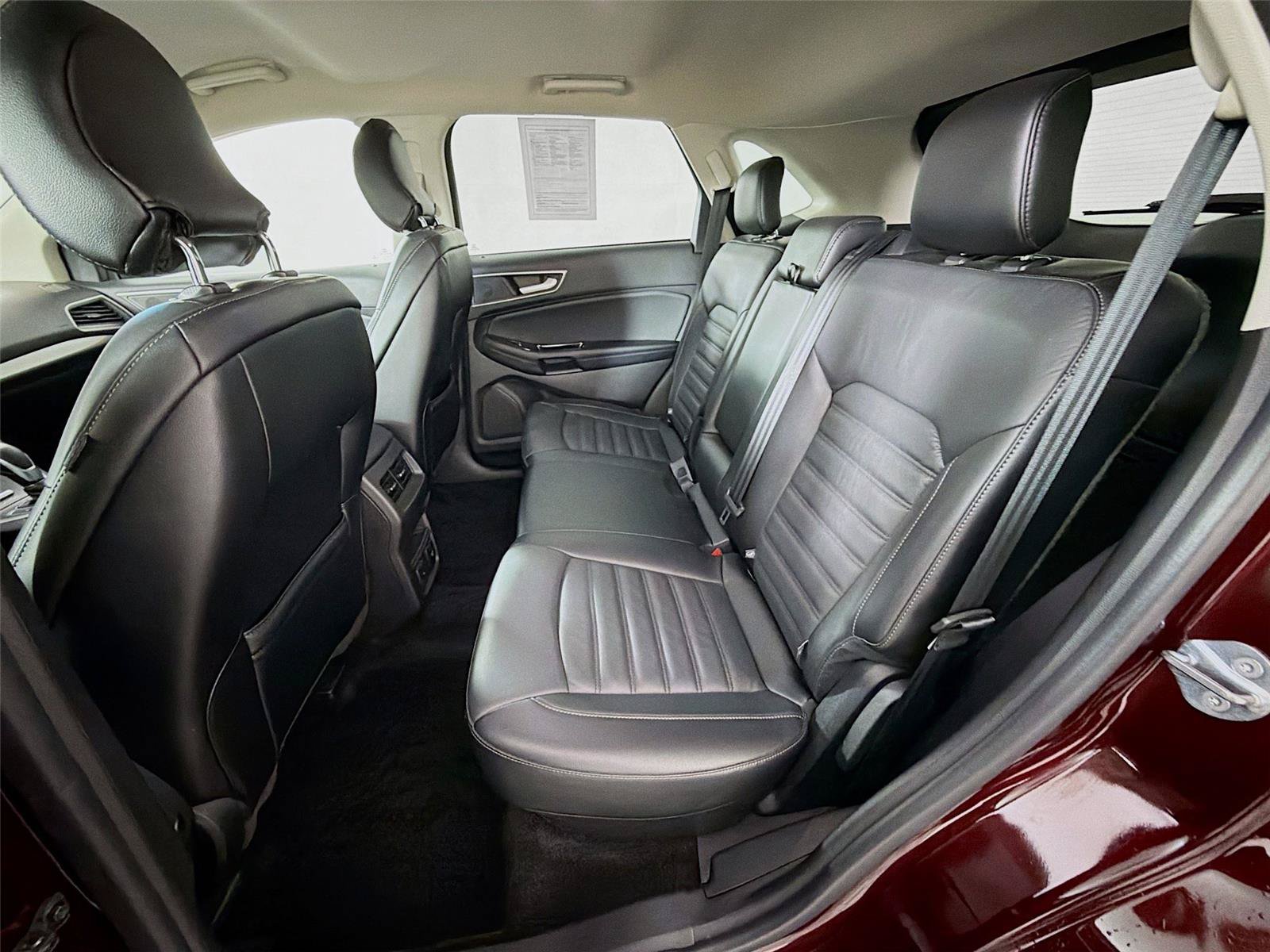 Used 2017 Ford Edge SEL w/ Equipment Group 201A AWD/4WD image 26