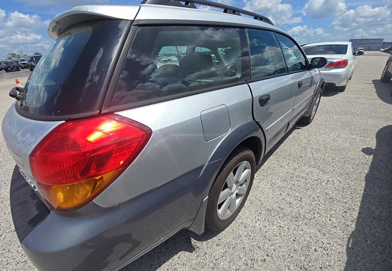 Used 2007 Subaru Outback 2.5i AWD/4WD image 4