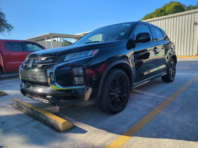 Used 2026 Mitsubishi Outlander Sport AWD image 3