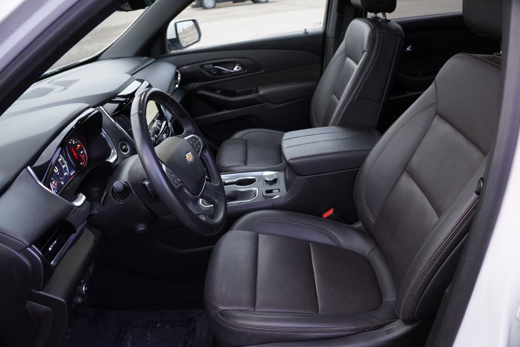 Certified 2023 Chevrolet Traverse High Country image 16