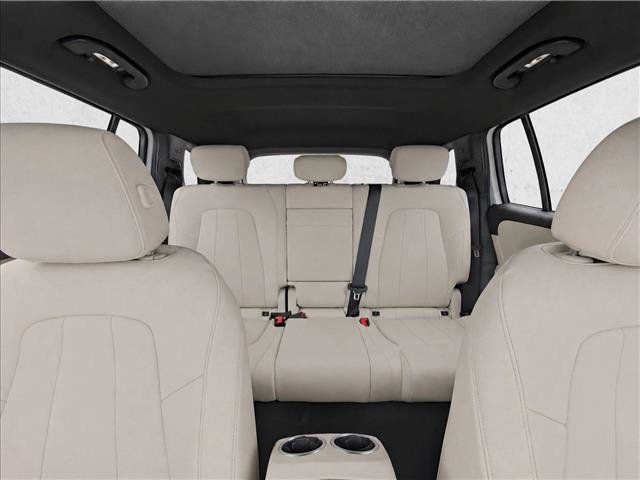New 2026 Mercedes-Benz GLB 250 image 26