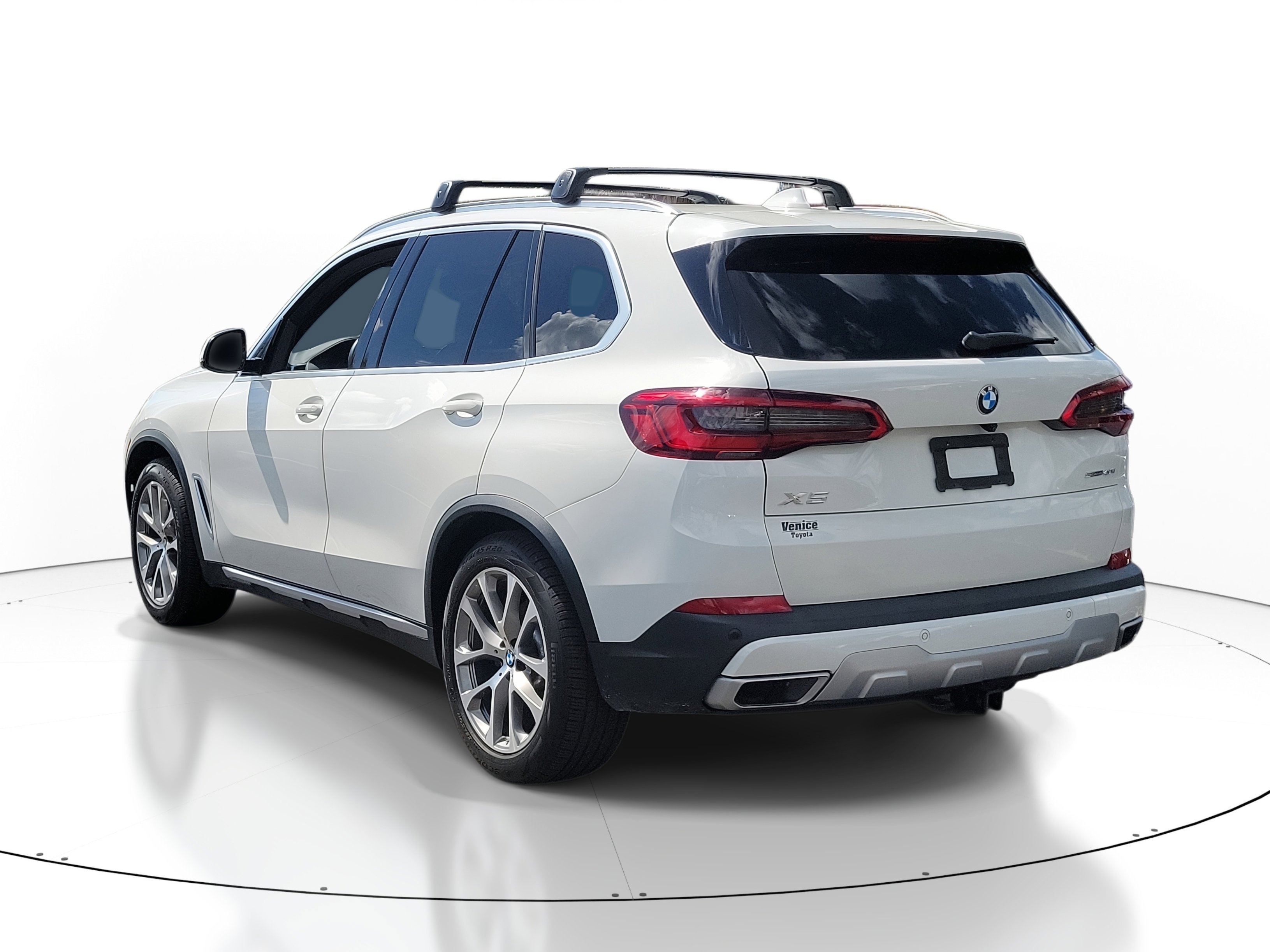 Used 2020 BMW X5 sDrive40i w/ Convenience Package image 4