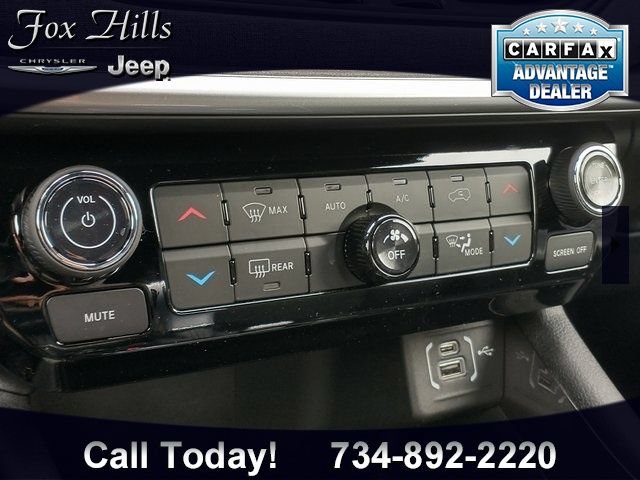 New 2023 Jeep Compass Latitude w/ Convenience Group AWD/4WD image 20
