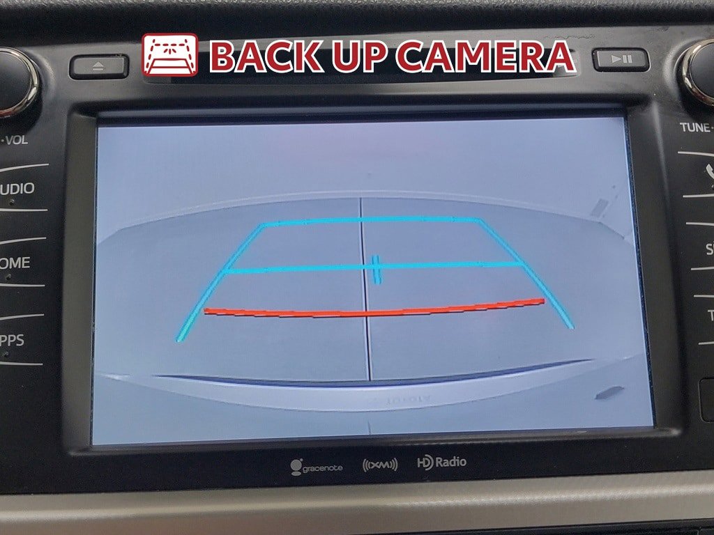 Used 2018 Toyota Highlander XLE AWD/4WD image 24