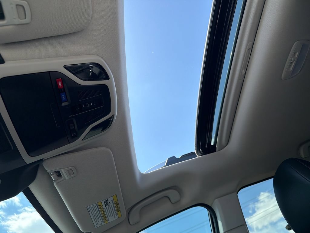 Used 2024 Subaru Outback Touring XT w/ Popular Package #2 AWD/4WD image 21