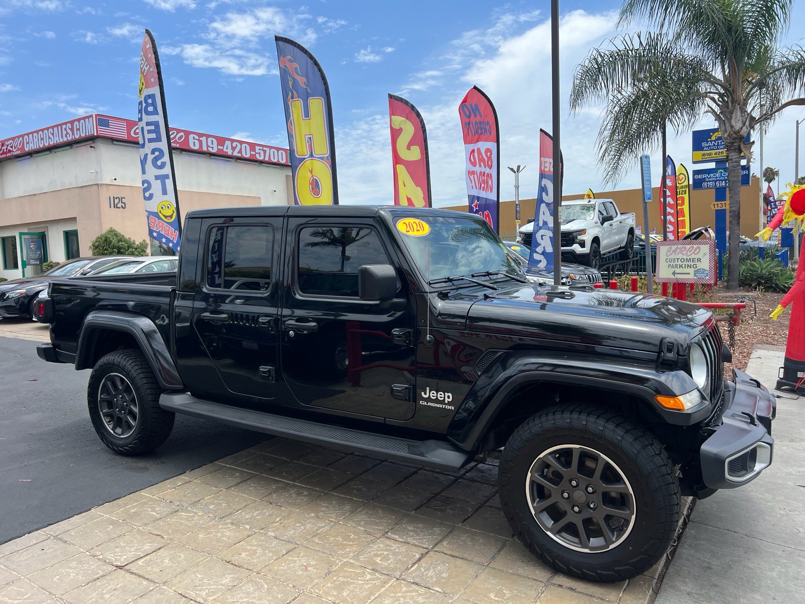 Used 2020 Jeep Gladiator Overland AWD/4WD image 10