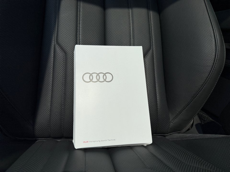 New 2026 Audi A8 L 3.0T AWD/4WD image 34