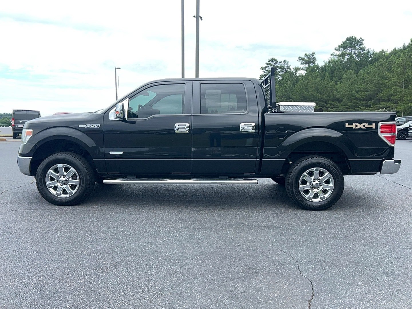 Used 2014 Ford F150 XLT w/ Equipment Group 302A Luxury AWD/4WD image 8