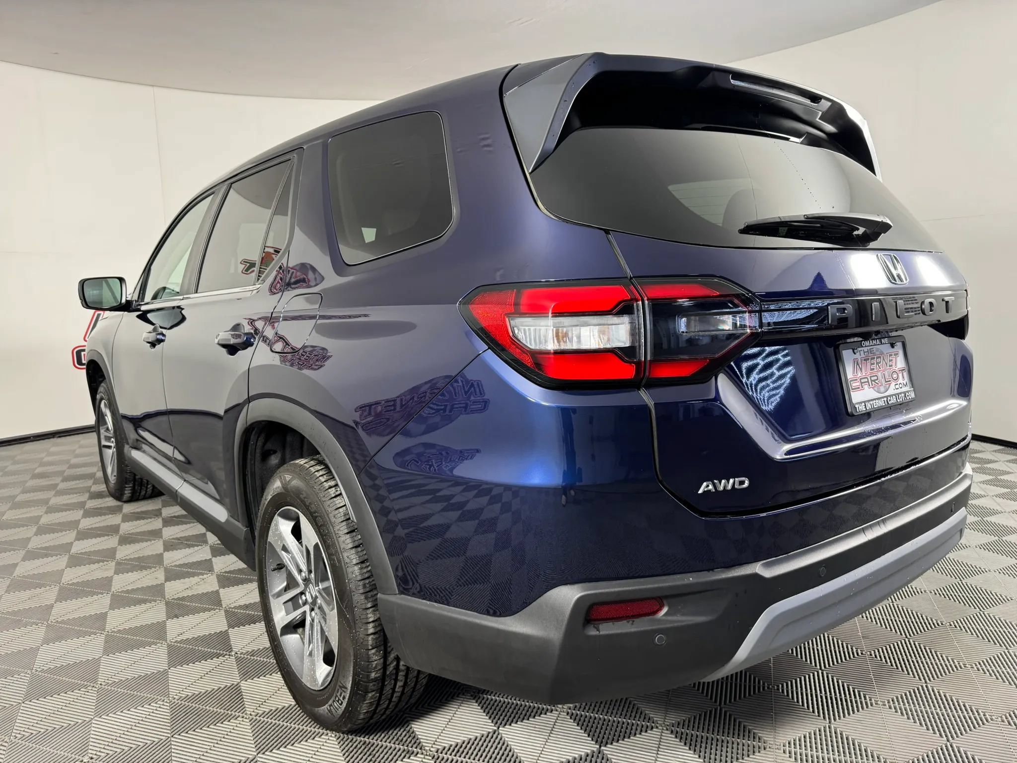 Used 2025 Honda Pilot EX-L image 26