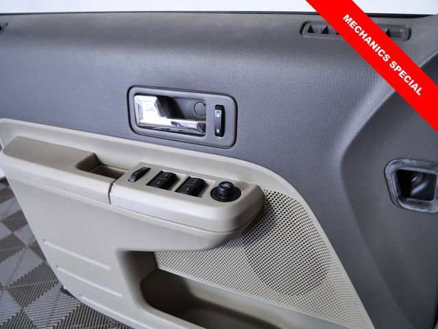 Used 2010 Ford Edge SEL FWD image 23