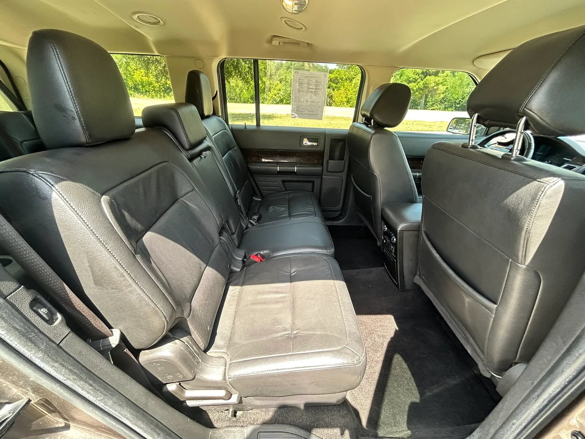 Used 2019 Ford Flex Limited FWD image 17