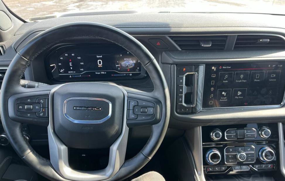 Used 2024 GMC Yukon Denali image 10