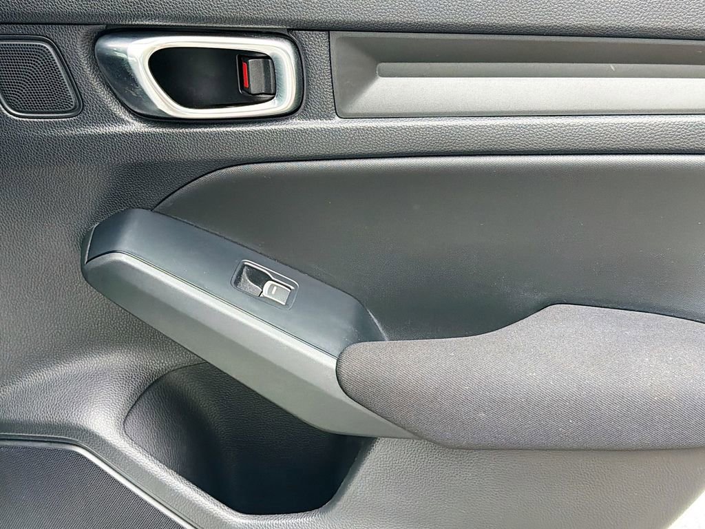 Used 2023 Honda Civic Sport image 29