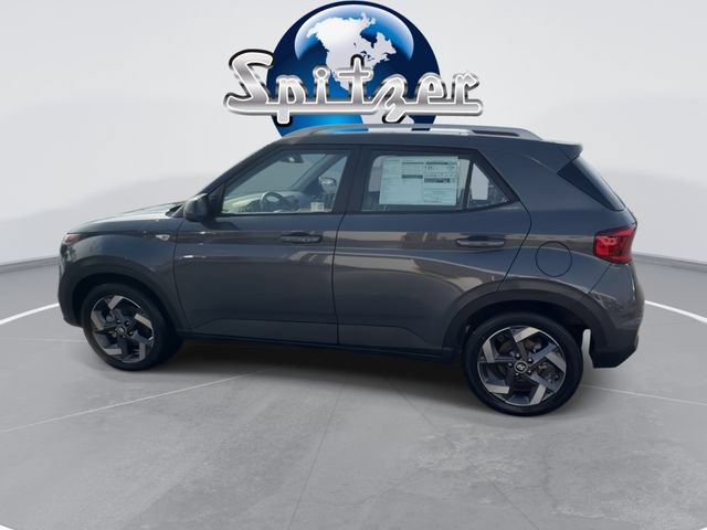 New 2025 Hyundai Venue SEL FWD image 6