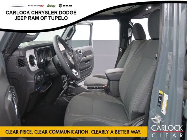 Used 2025 Jeep Wrangler Sahara image 10