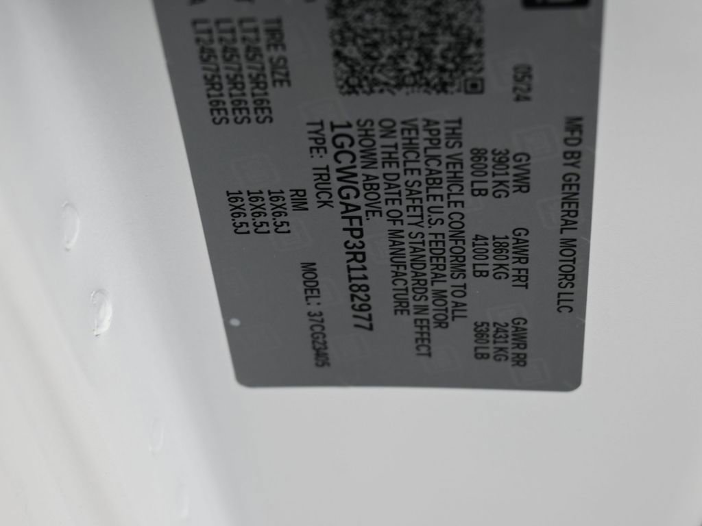 Used 2024 Chevrolet Express 2500 w/ Driver Convenience Package image 17