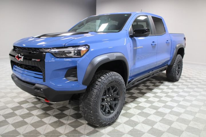 New 2026 Chevrolet Colorado ZR2 w/ Midnight Edition image 7