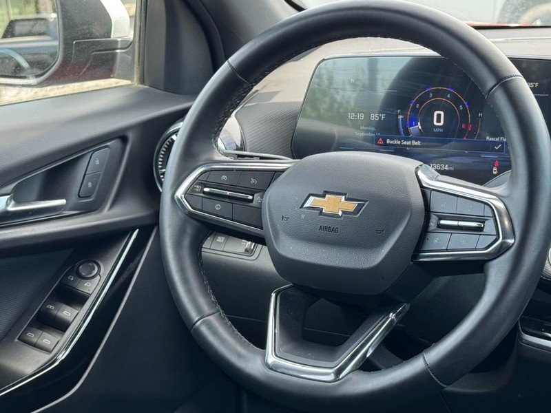 New 2026 Chevrolet Equinox LT w/ Convenience Package II FWD image 8