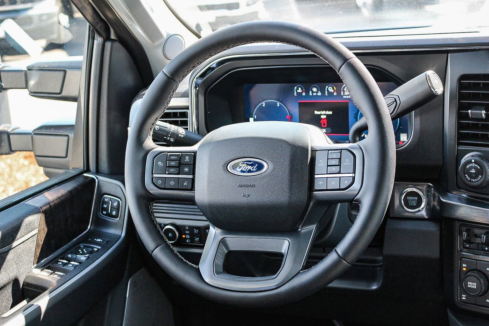 New 2025 Ford F250 Lariat w/ Lariat Ultimate Package AWD/4WD image 16