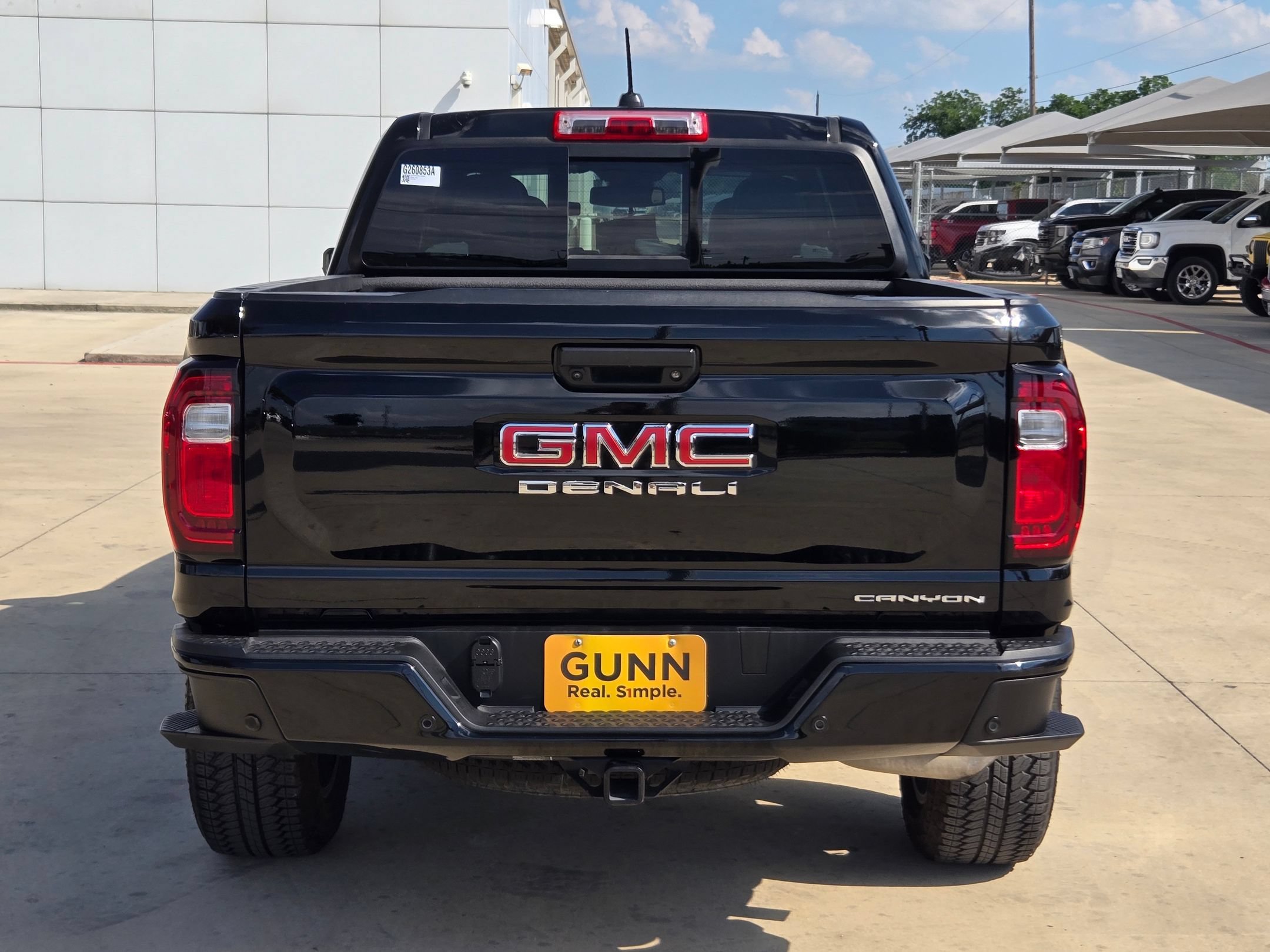 Certified 2025 GMC Canyon Denali AWD/4WD image 6