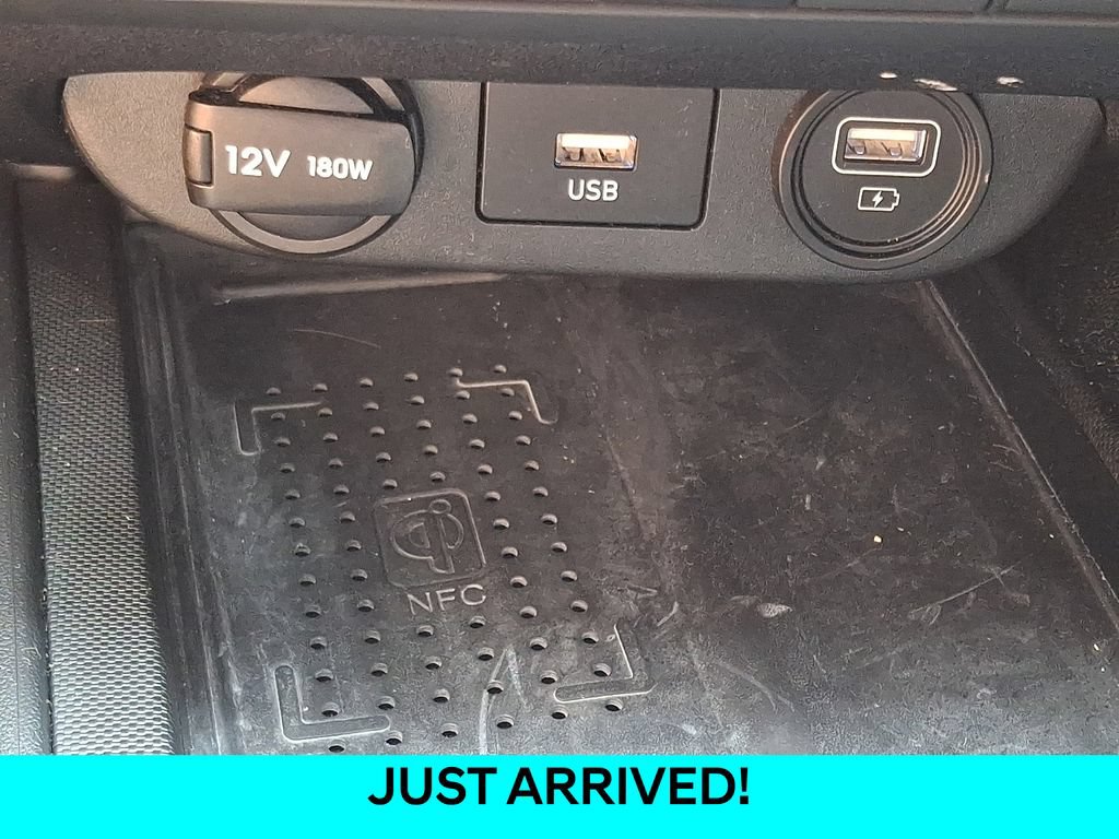 Used 2022 Hyundai Elantra N FWD image 23