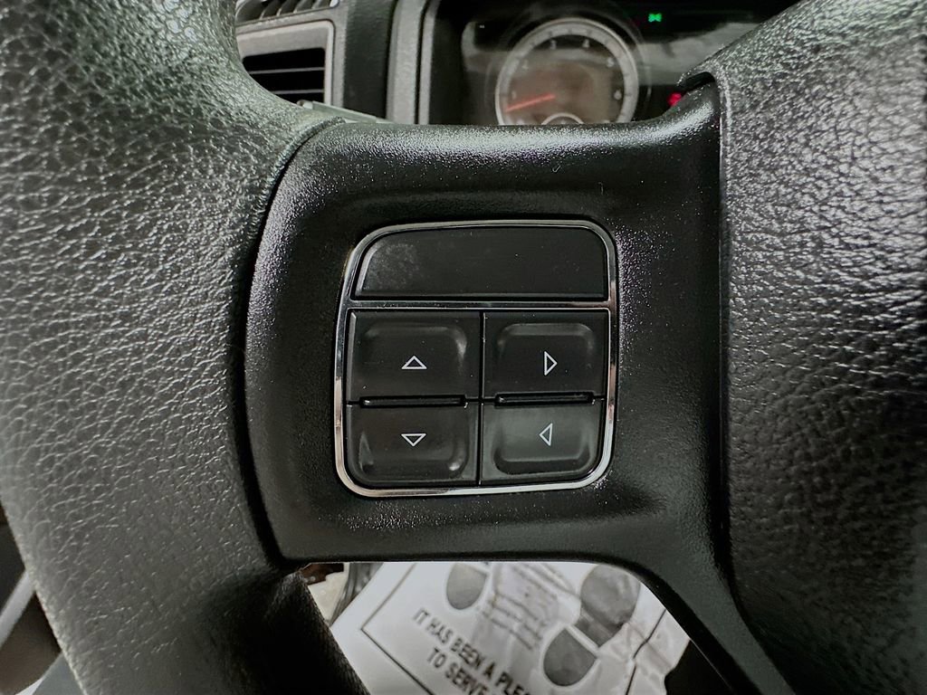 Used 2018 RAM 1500 Express image 29