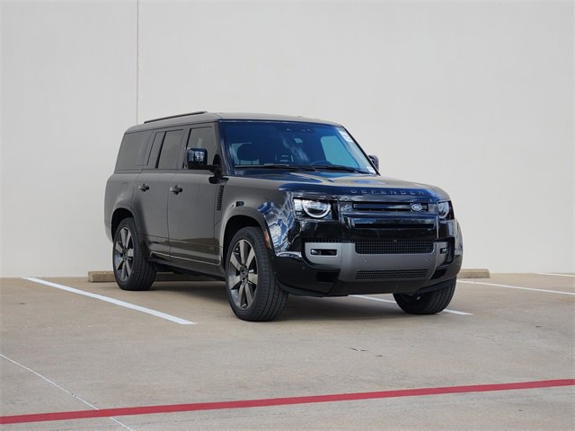 New 2026 Land Rover Defender 130 V8 image 2