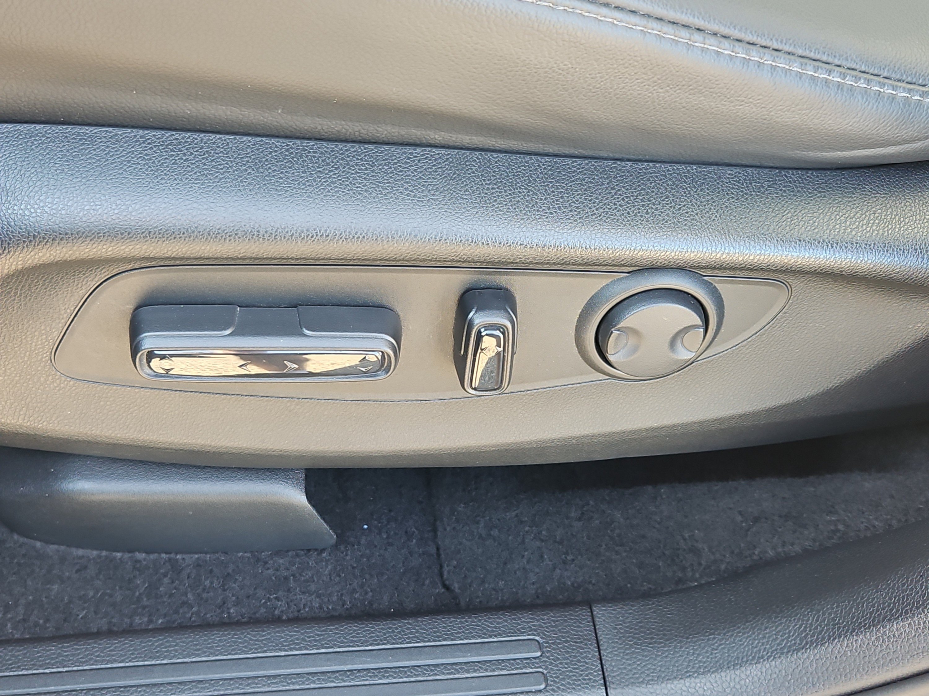 Certified 2023 Honda CR-V EX-L image 35