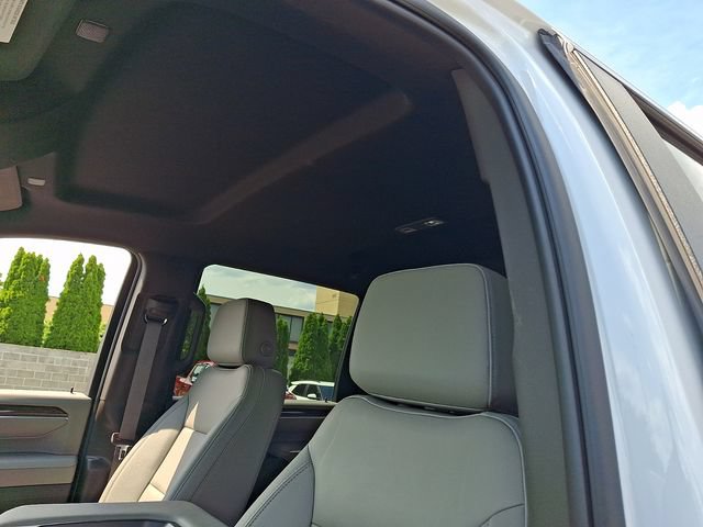 Certified 2025 Chevrolet Silverado 3500 LT w/ All Star Edition AWD/4WD image 12
