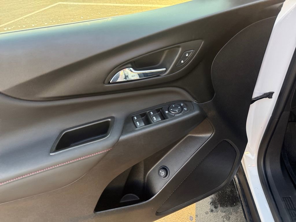 Certified 2023 Chevrolet Equinox RS image 11