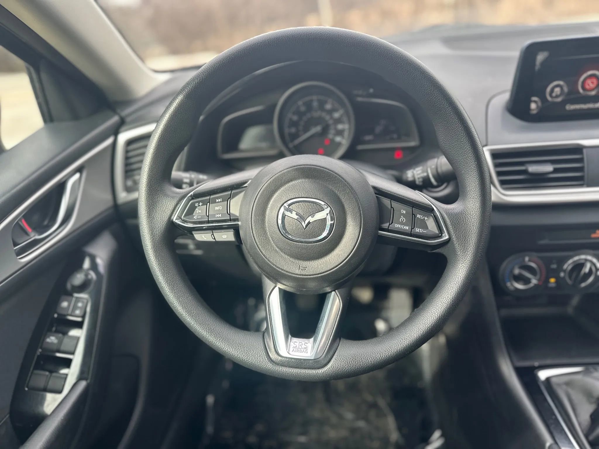 Used 2017 MAZDA MAZDA3 Sport w/ Preferred Equipment Package image 23