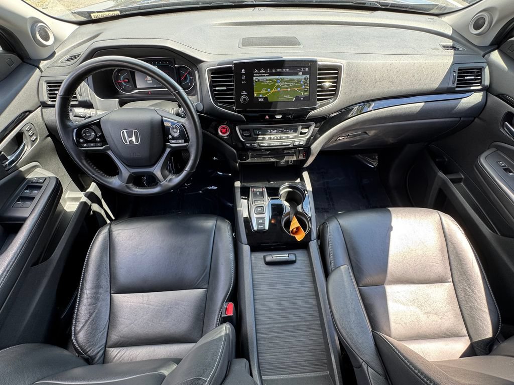 Used 2019 Honda Pilot Touring image 16