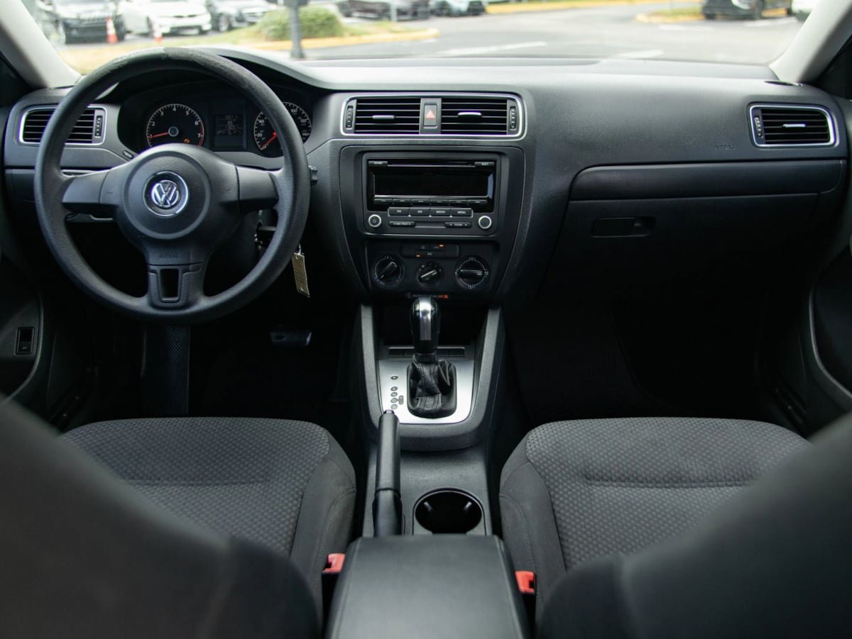 Used 2013 Volkswagen Jetta S FWD image 19