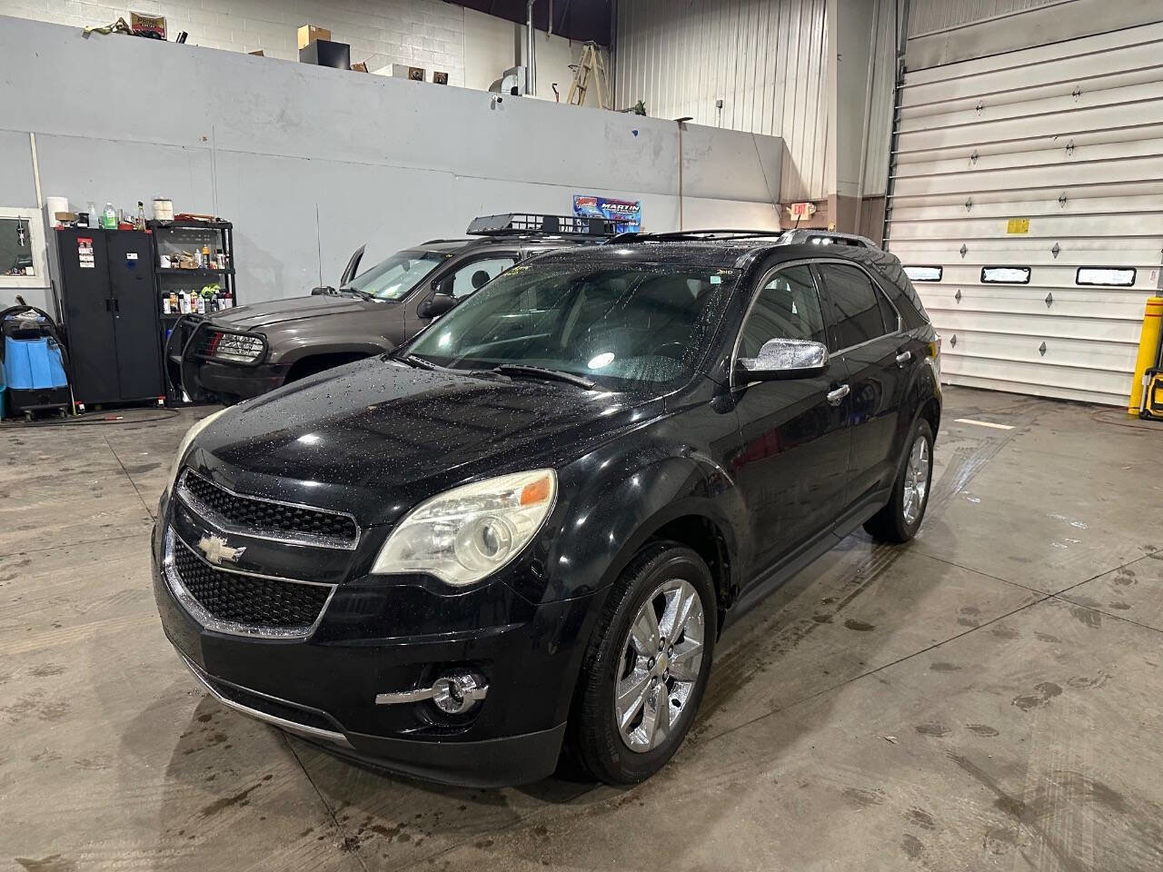 Used 2010 Chevrolet Equinox LTZ image 14
