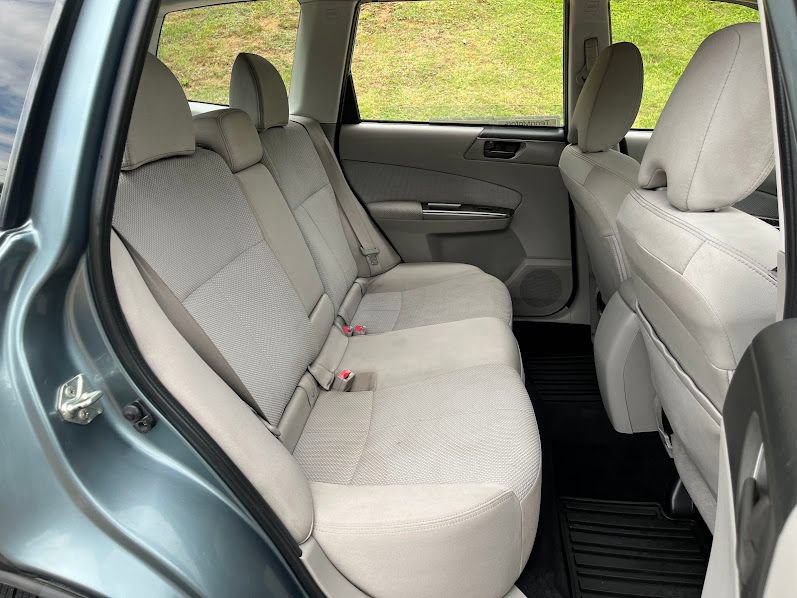 Used 2011 Subaru Forester 2.5X AWD/4WD image 36