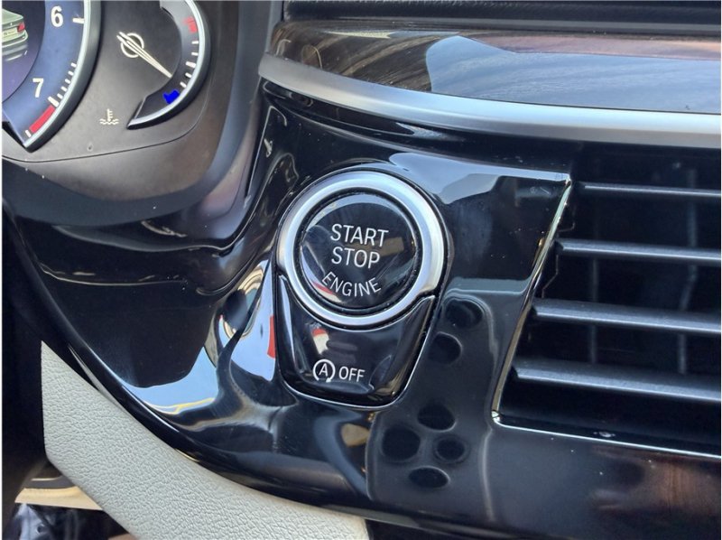 Used 2019 BMW 540i RWD image 38