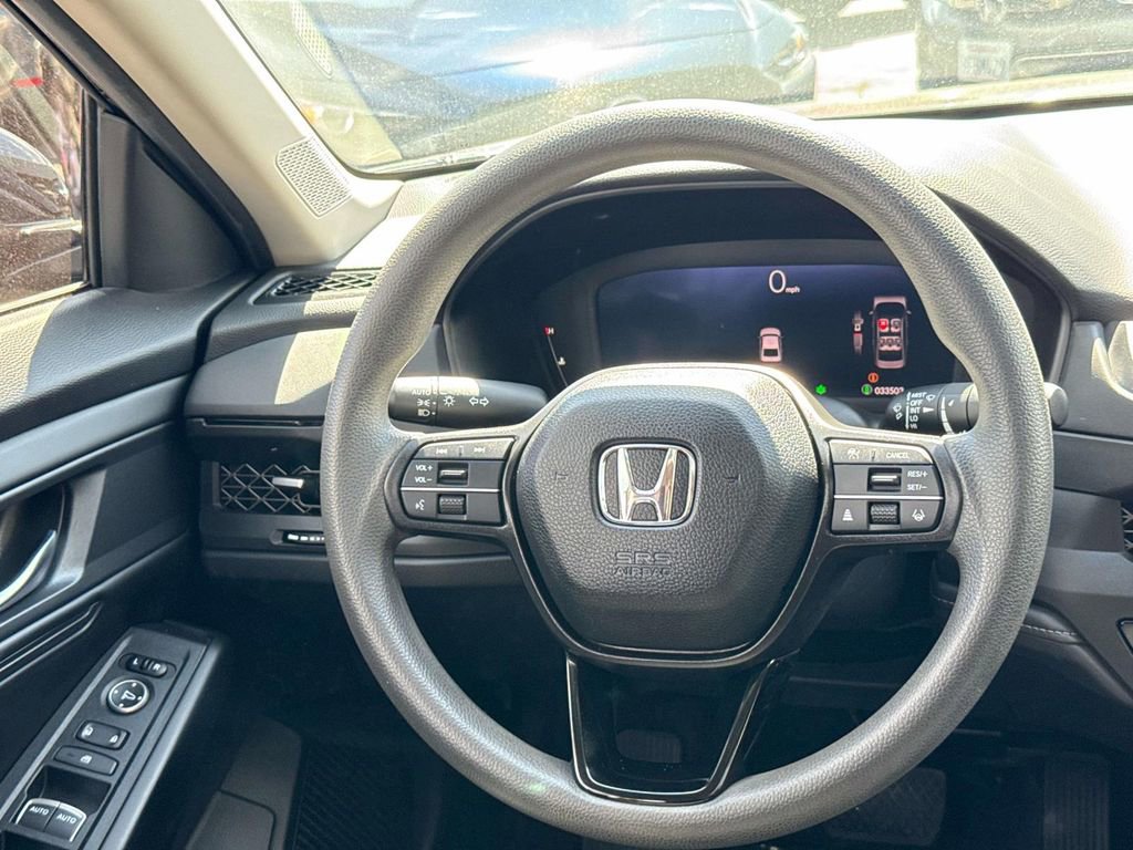 Used 2023 Honda Accord EX image 13