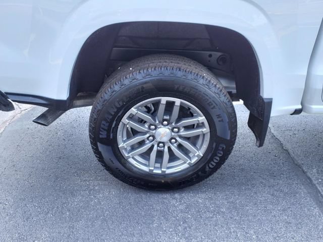 Used 2024 Chevrolet Colorado LT w/ LT Convenience Package II RWD image 7
