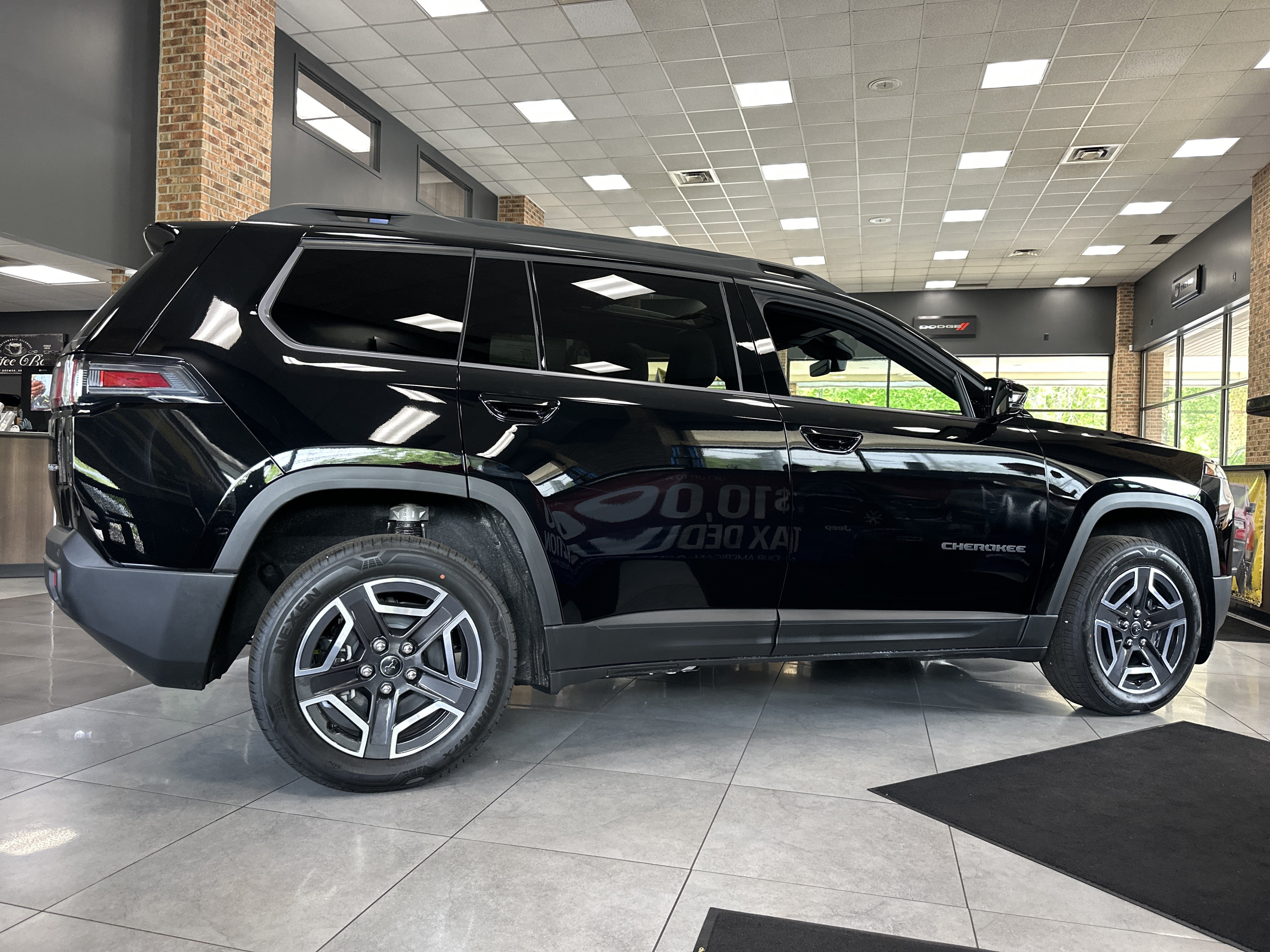 New 2026 Jeep Cherokee Limited AWD/4WD image 27