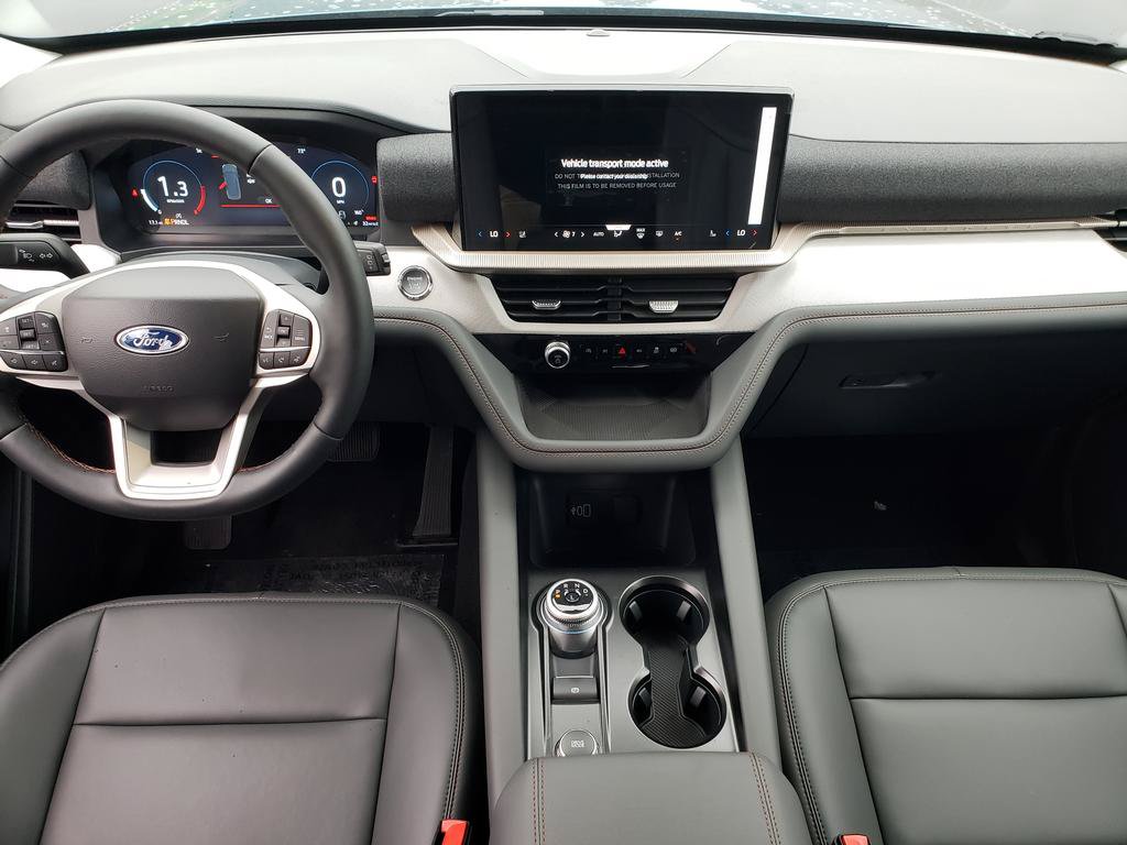 New 2026 Ford Explorer Active w/ Active Comfort Package AWD/4WD image 8