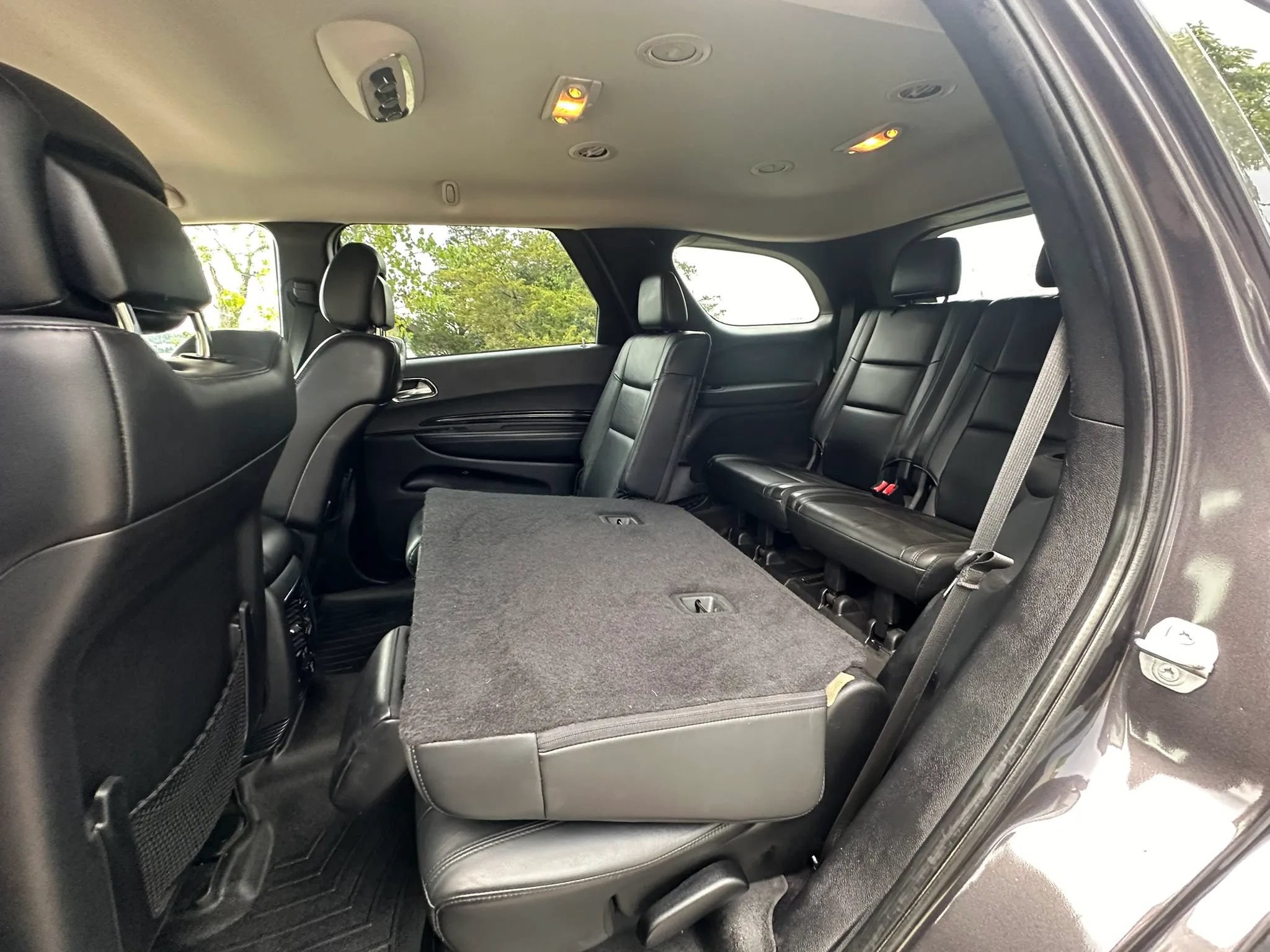 Used 2016 Dodge Durango Limited w/ Nav & Power Liftgate Group AWD/4WD image 16