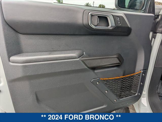 Certified 2024 Ford Bronco Badlands AWD/4WD image 10