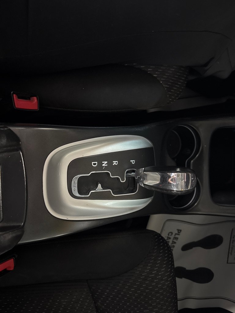 Used 2018 Dodge Journey SE w/ Popular Equipment Group FWD image 8