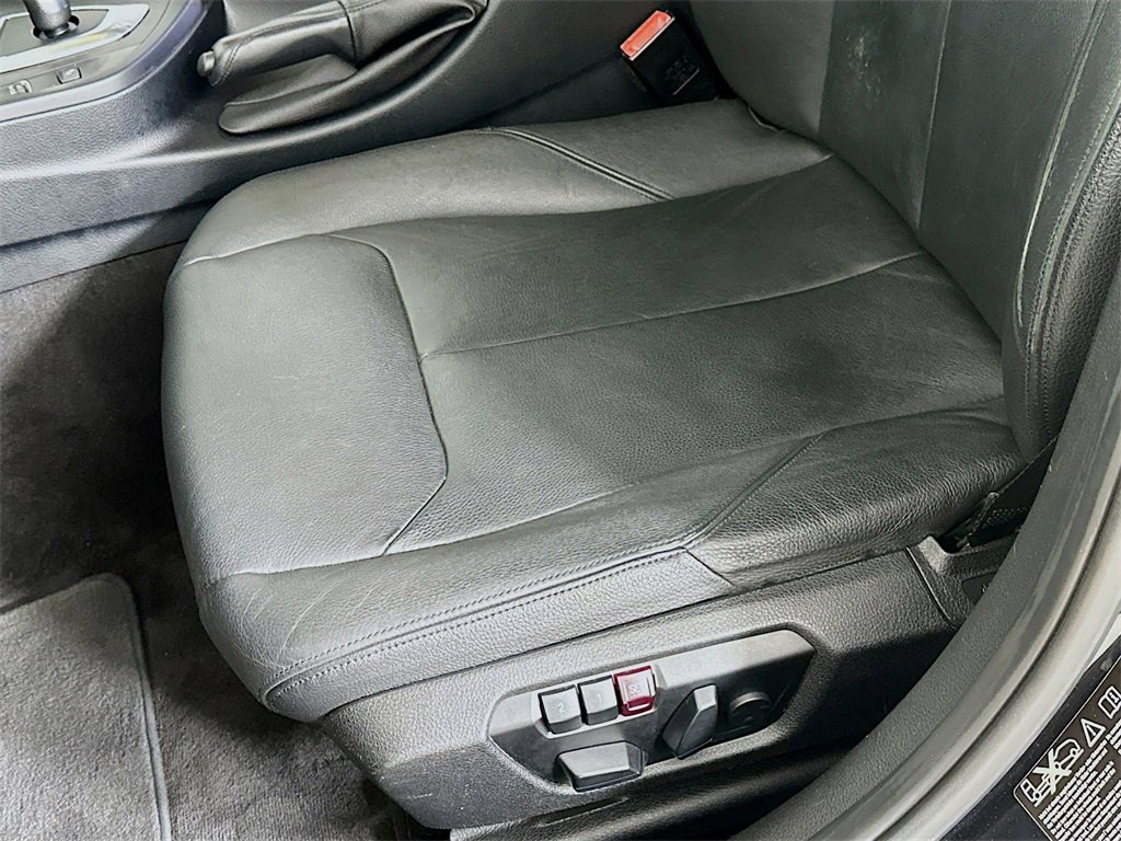 Used 2015 BMW 328i xDrive Sedan image 12