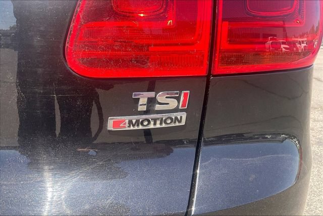 Used 2017 Volkswagen Tiguan S AWD/4WD image 32