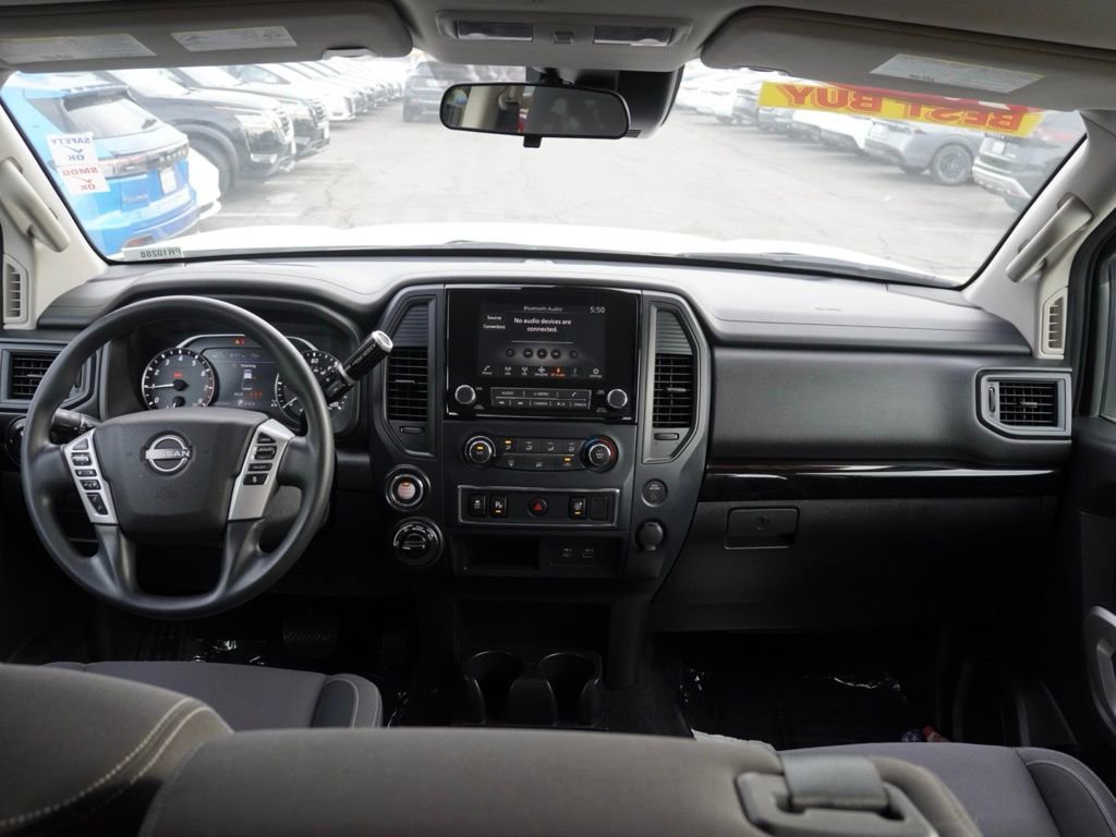 Certified 2023 Nissan Titan SV image 17