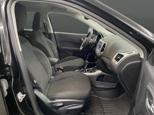 Used 2019 Jeep Compass Sport image 30