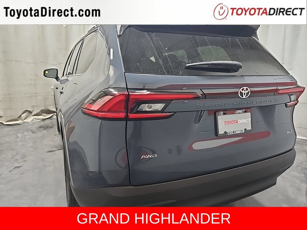 New 2026 Toyota Grand Highlander AWD image 5