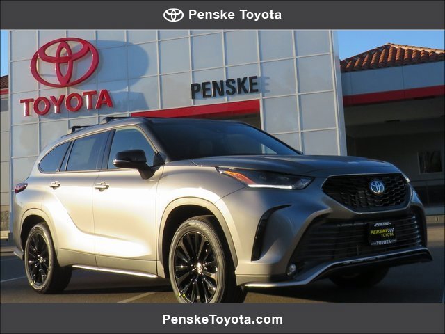 New 2026 Toyota Highlander XSE image 1