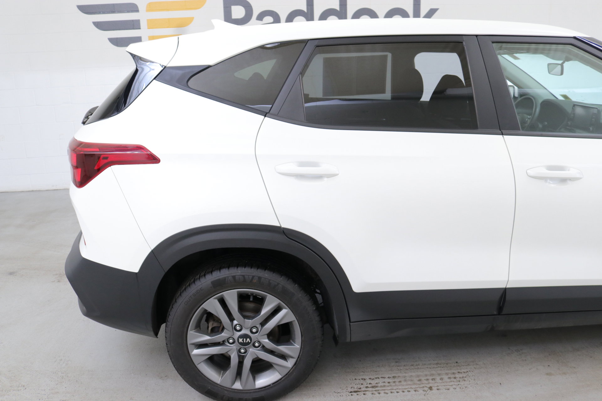 Used 2021 Kia Seltos LX image 9